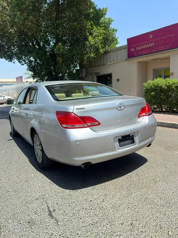 صورة 6 لـ 2006 Toyota AVALON