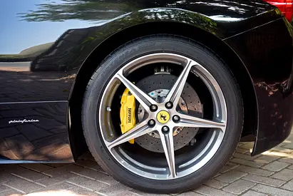 2011 Ferrari 458 — фото 12