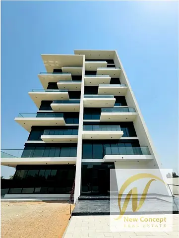🏡 شقة غرفة وصالة للبيع في GLAM Residence – الزوراء | إطلالة على البحيرات وملعب الجولف | خطة سداد مرنة | حياة فاخرة في قلب عجمان