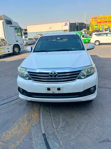 Toyota Fortuner 2013 EXR 2.7L Original paint