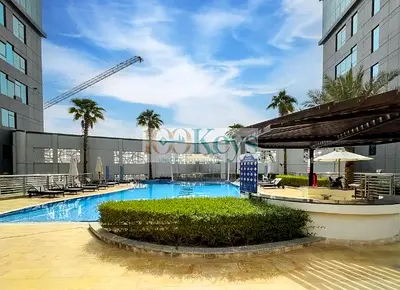 LARGE STUDIO | EXTENDED COVERED BALCONY | LOW PRICE