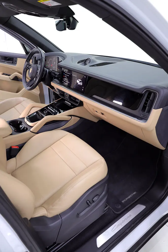 Porsche Cayenne 2024