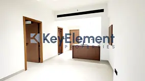 Large Layout | Skyline View | High Floor