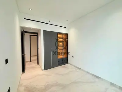 Classy 1 BR | Unfurnished | Ready to Move