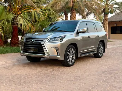 Lexus LX 570 Platinum 2017 | GCC Specs | Full Service History