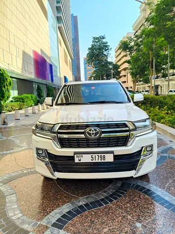 Toyota Land Cruiser GXR Grand Touring 2021 All original  GCC Specs | Low Mileage