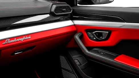 2022 Lamborghini URUS thumbnail 12