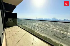 Marina Skyline View | Higher Floor