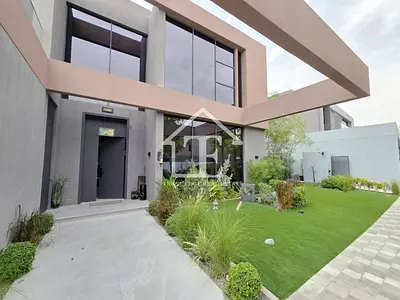 Spacious 5BR | Luxury Villa | Premium Community
