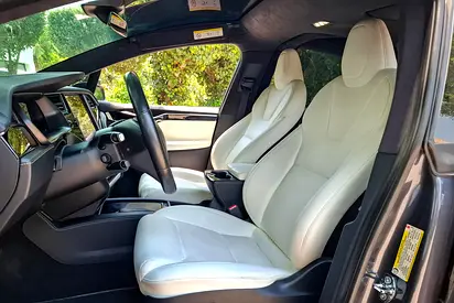 2020 Tesla MODEL X — миниатюра 14