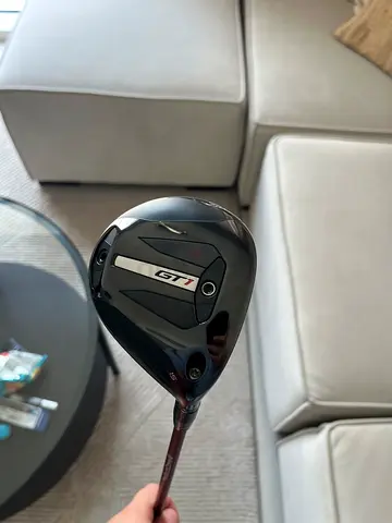 GT1 3 wood - Titleist golf club