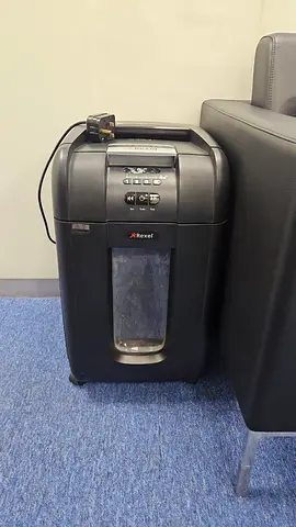 Rexel Auto+ 300X Automatic Office Paper Shredder – 300 Sheet Auto Feed – Excellent Condition