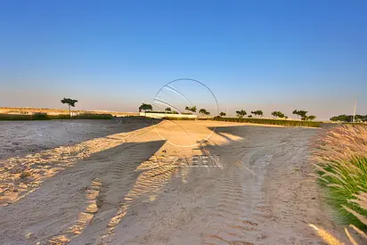 √Single Row 895 SQM Plot | Canal and Marina View√