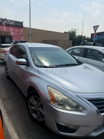 Nissan altima GCC from owner