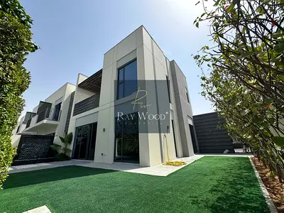 SINGLE ROW | LANDSCAPED | HIGH DEMAND
