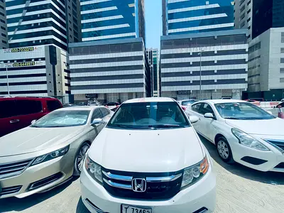 Honda Odyssey LX 2015 | Reliable Family Minivan | American Specs
