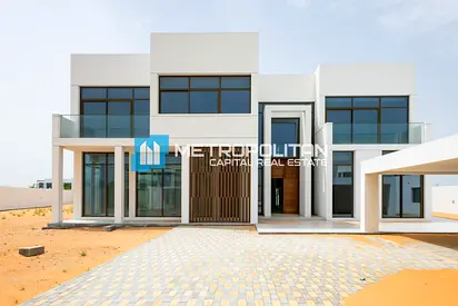 Corner 6BR+M | Single Row Unit | Ready To Move