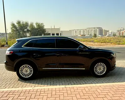 2020 Lincoln NAUTILUS 照片 8