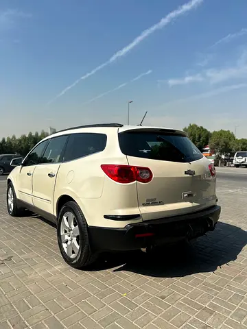 صورة 2 لـ 2011 Chevrolet TRAVERSE