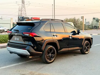 2021 Toyota RAV 4 — фото 15