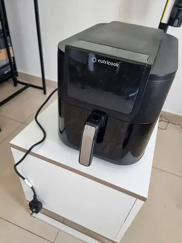 Nutricook Slim Air Fryer NC-AFS200, 7.6L — Good Condition