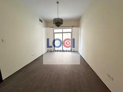 READY TO MOVE | CHILLER FREE | NEXT TO METRO