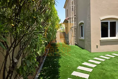 Single Row Corner- Spacious Size 3 bedroom + Maid Room Casa Viva Move Now