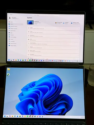 Lenovo yoga 9i Dual-screen laptop (vertical screens) in a perfect condition