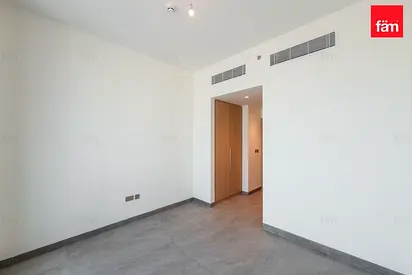 Brand New | Spacious | Best Deal | 4 Cheques