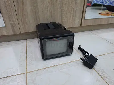Emperor 6-inch colour Mini Portable Colour TV/Monitor in excellent working condition