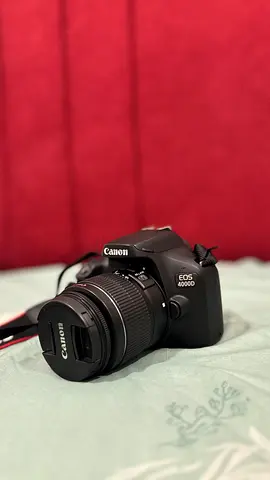 Canon EOS 4000D DSLR Camera – Excellent Condition | Only 4% Used