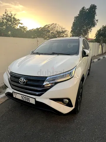Toyota Rush GX 2019 - Well Maintained 7-Seater Custom Leather Seat