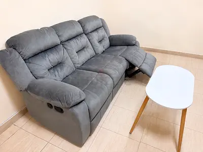 HomeBox 3-Seater Recliner Sofa – Like New | Premium Fabric | USB Charging