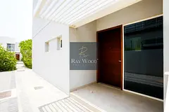 Elegant 4 Bedrooms Single row | Good location