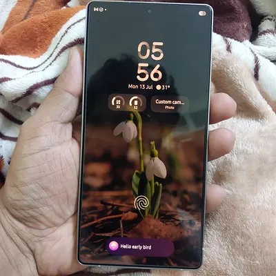 Samsung Galaxy (like S25 ultra) perfect condition