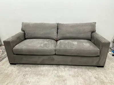 Looks great condition cratebarrel three seater sofa