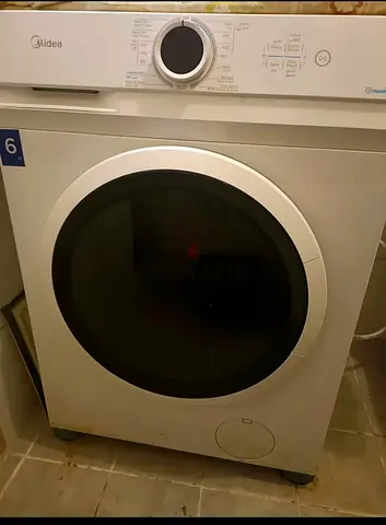 Midea Front Load Washer - Good Working Condition