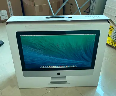 Apple iMac Desktop Computer in Original Box