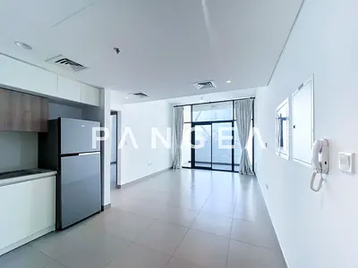 Kitchen Equipped I Community View I Mid Floor