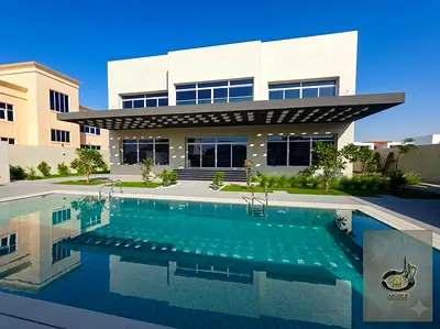ندالشبا 4 فيلا جديدة تصميم مودرن تشطيبات عاليه الجودة 6 غرف نوم مع مسبح