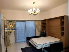 Studio | Vacant | spacious | close to metro