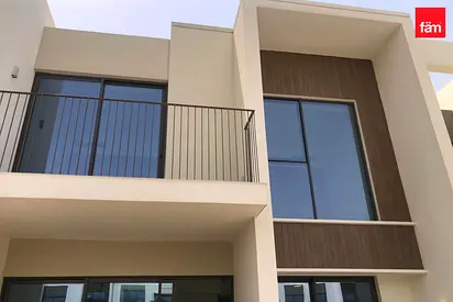 Vacant | Unfurnished | Community Living