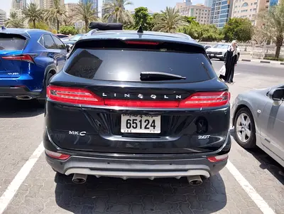صورة 4 لـ 2017 Lincoln MKC