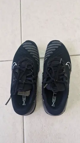 Women Nike shoes for sale