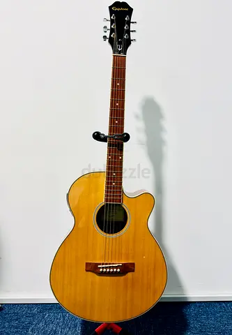Epiphone PR-4E Electro-Acoustic Guitar – Like New