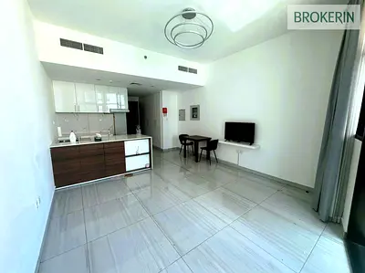 NATURAL LIGHT | BRIGHT + SPACIOUS | WITH BALCONY