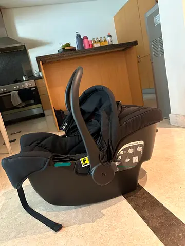 Joie Car seat for baby