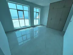 First occupancy, three bedrooms and a living room, direct sea view, excellent sea view, two bathroom