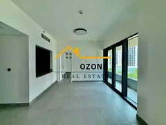 Elegant 3BHK Apartment | 3 Washrooms | Large Layout | Prime Sakoon