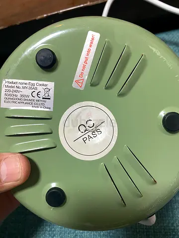Small electric kettle - used, working (green)